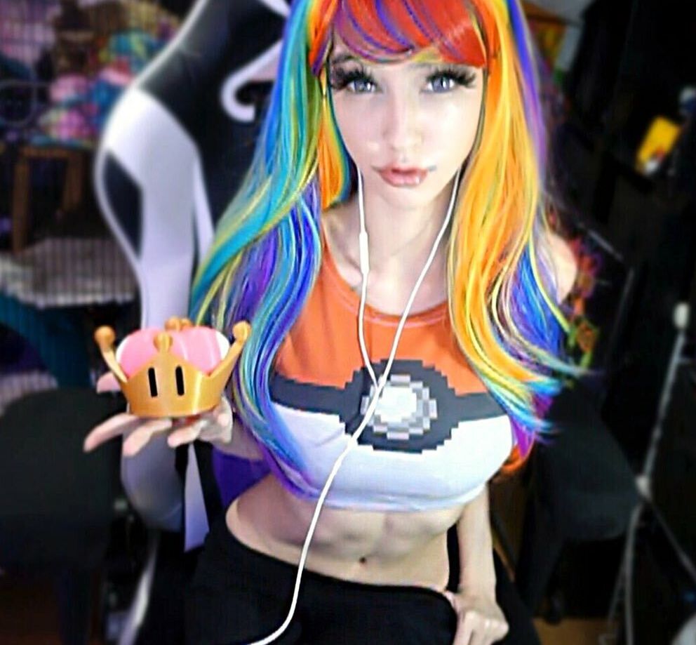 Faellu desnuda #108181590