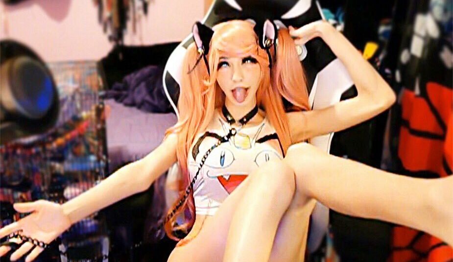 Faellu desnuda #108181601