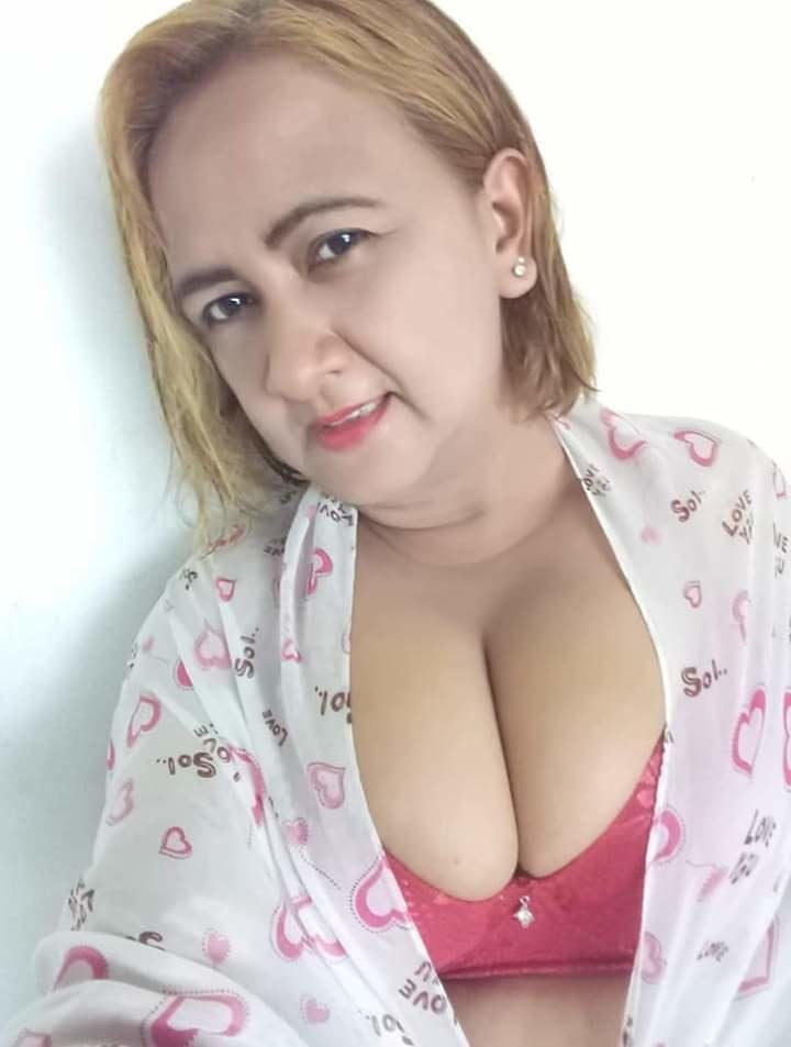 Tetek besar janda #94052097