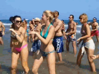 おかしなイタズラ好き
 #102895982