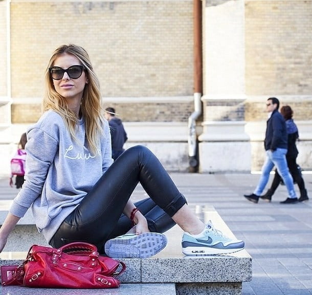 ベイビー＆スニーカー
 #93111690