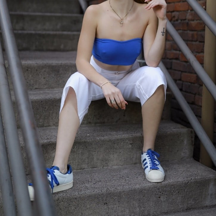 ベイビー＆スニーカー
 #93111696