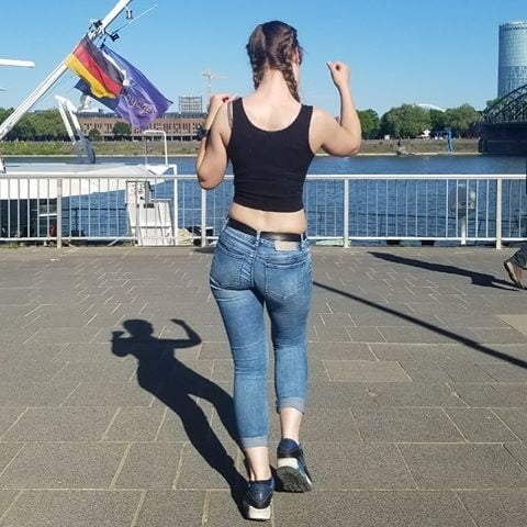 ベイビー＆スニーカー
 #93111727