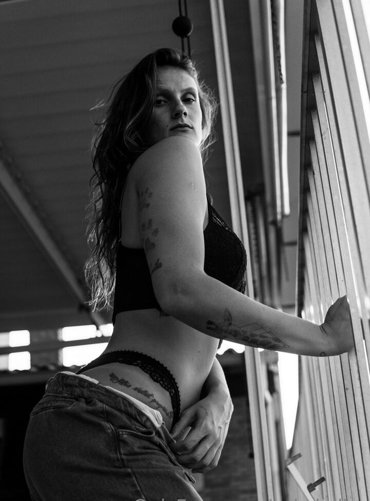 Valquíria Dullius nude #109769002