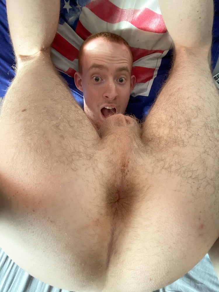 The slave says hello #107014287