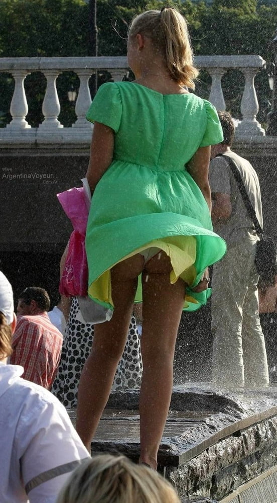 Viento en popa.
 #80684863