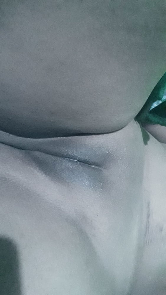 一人暮らしの女性
 #92969747