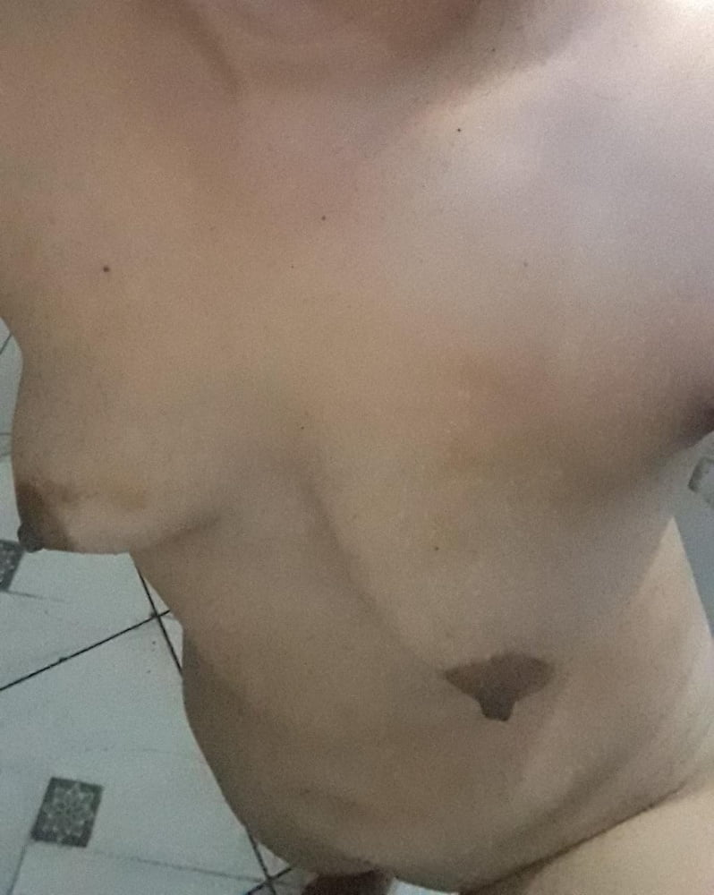 一人暮らしの女性
 #92969792