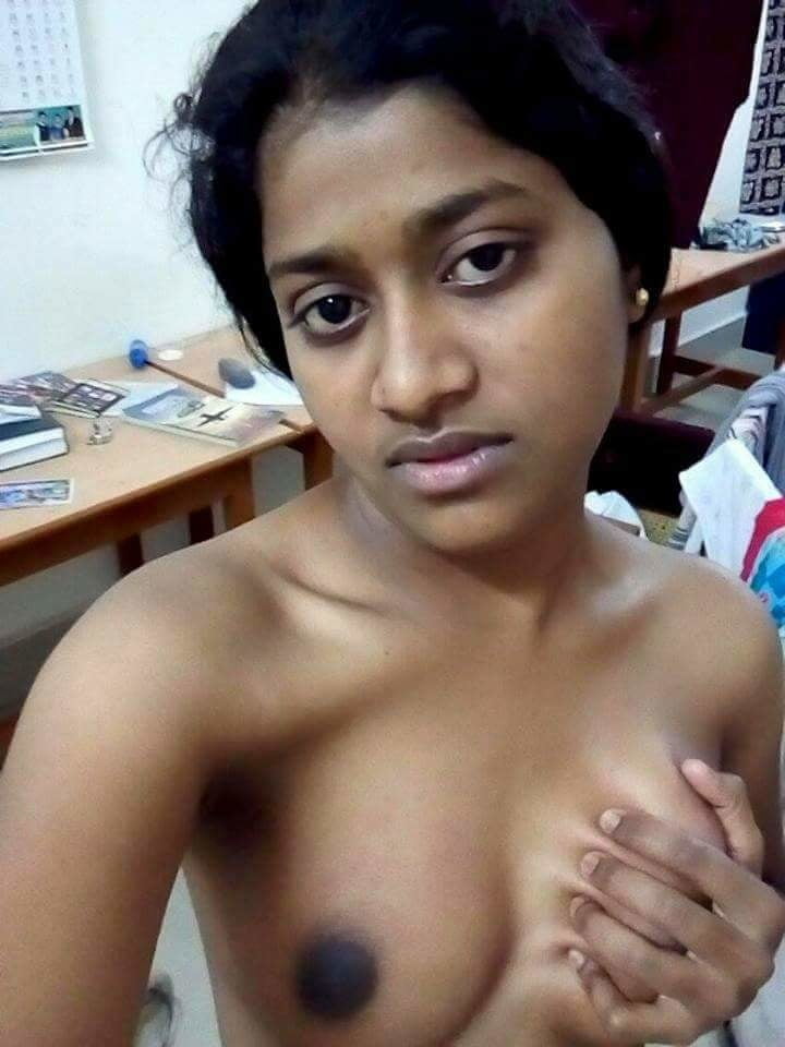 Tamil giovane moglie indiana desi
 #99576237