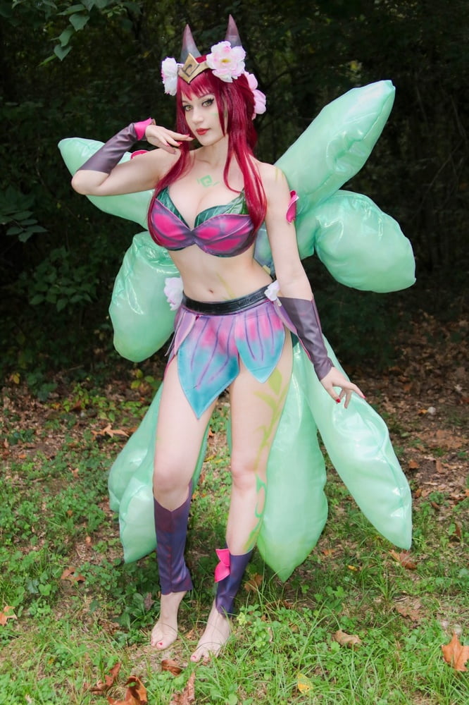 Cosplay Babe #99418089