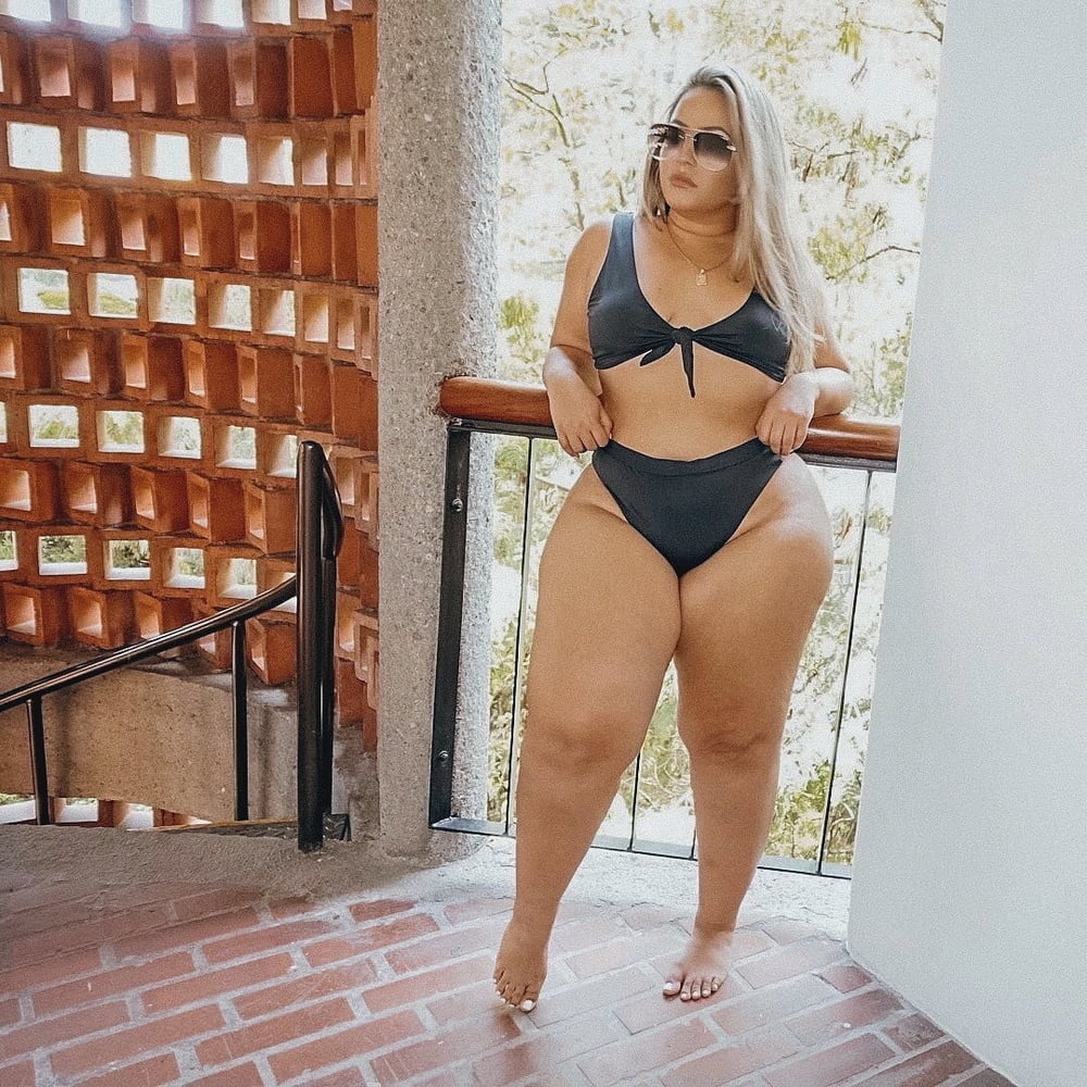 only hot curves #94082387