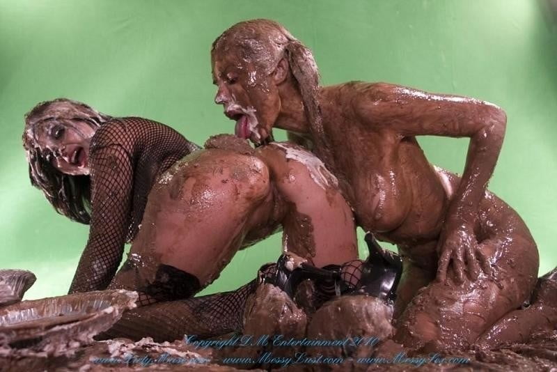 Messy girls covered in goo #95124629