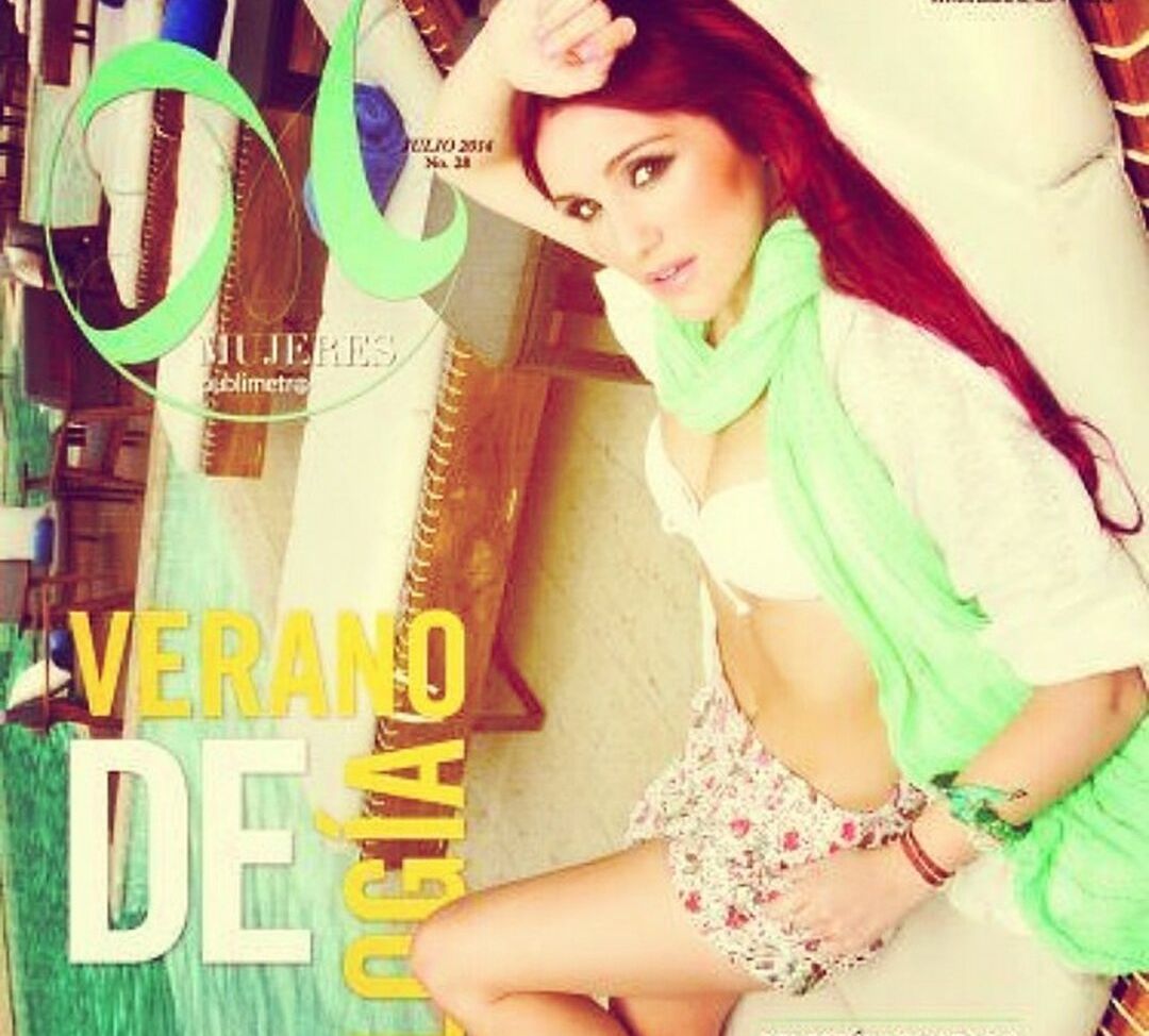 Dulce Maria nue #108839676