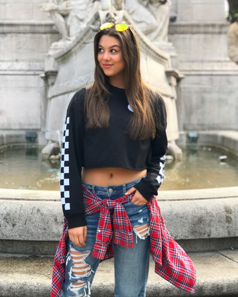 Kira kosarin
 #81944458