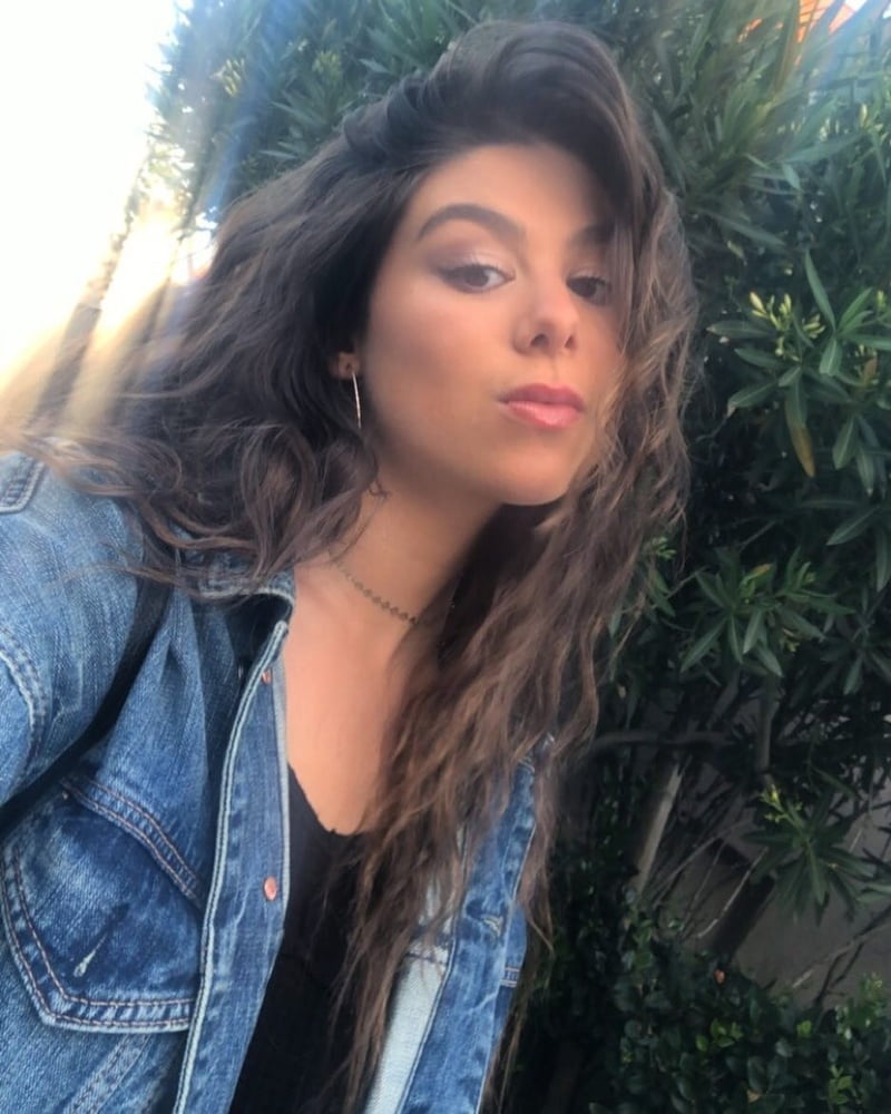 Kira kosarin
 #81944960