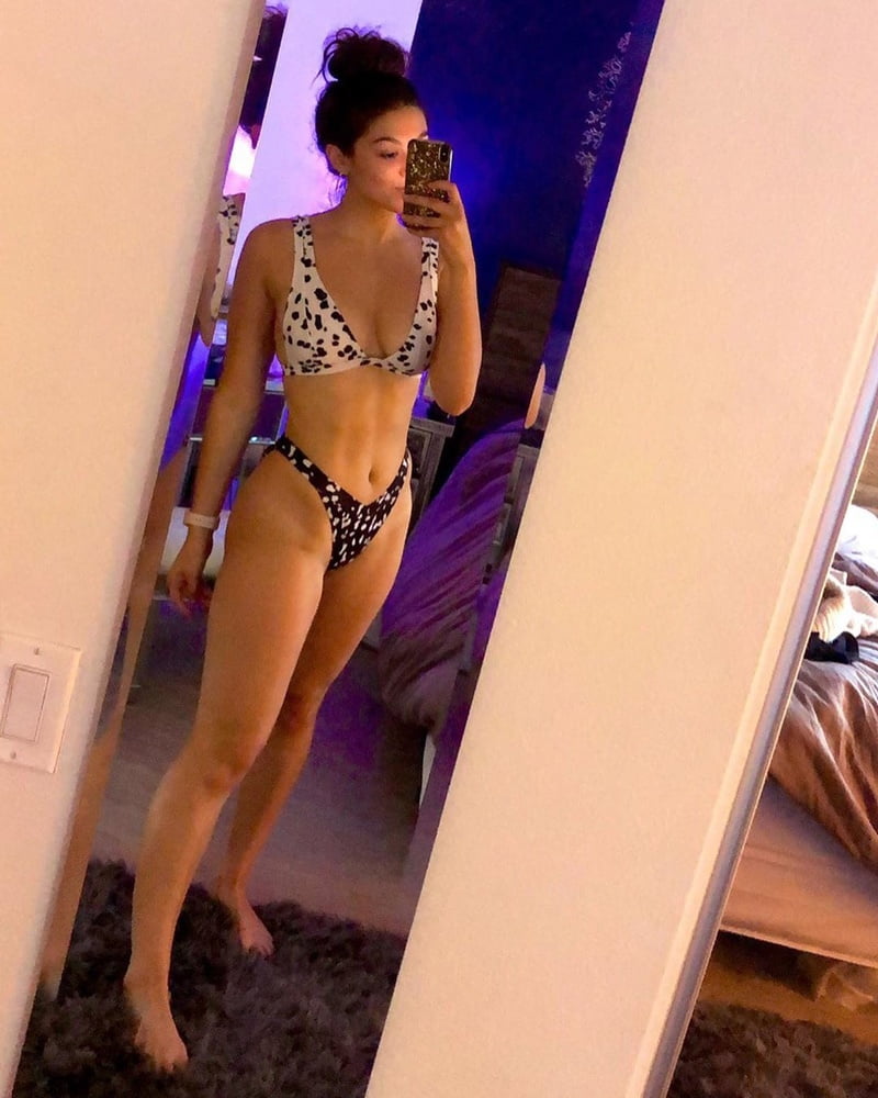 Kira kosarin
 #81945052