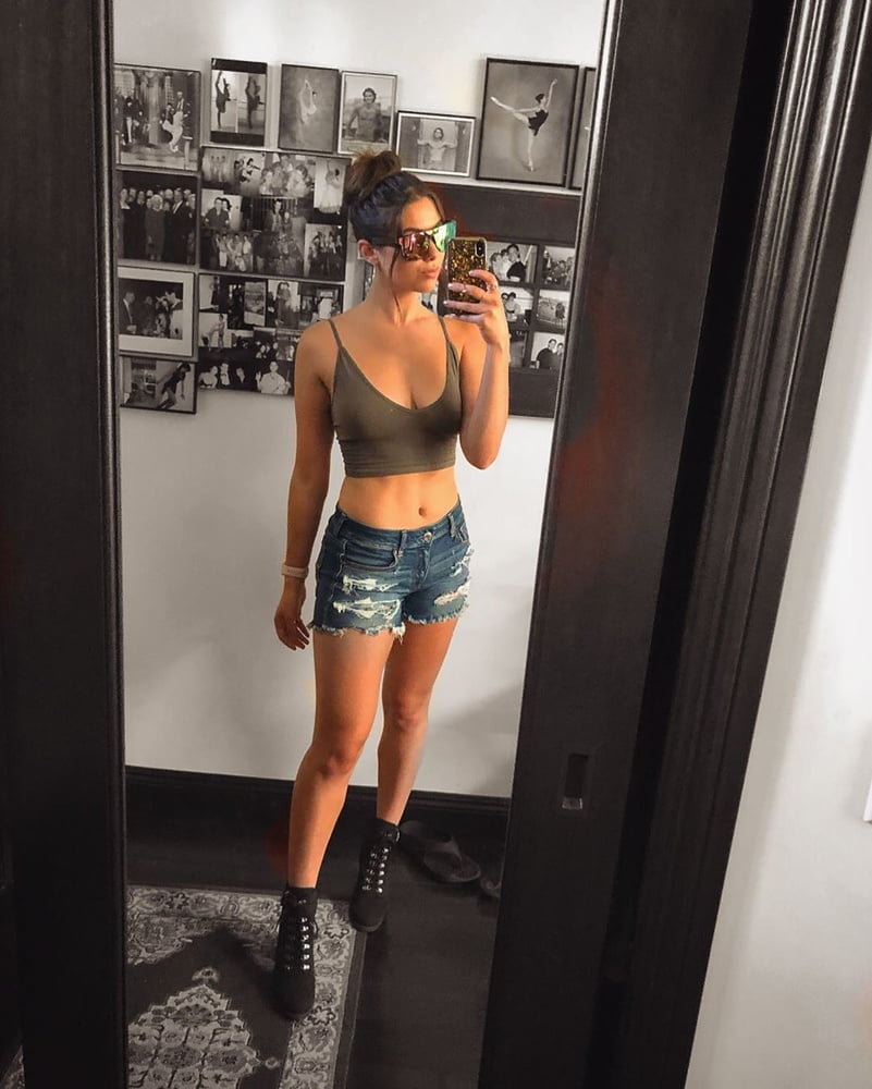 Kira kosarin
 #81945134