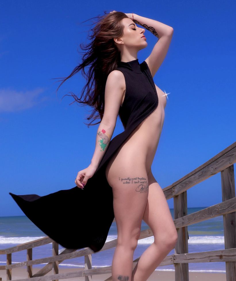 Dani Sciacca desnuda #108971005