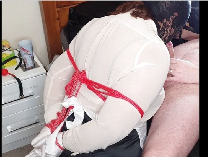 Más conjuntos de este año
 #106628275