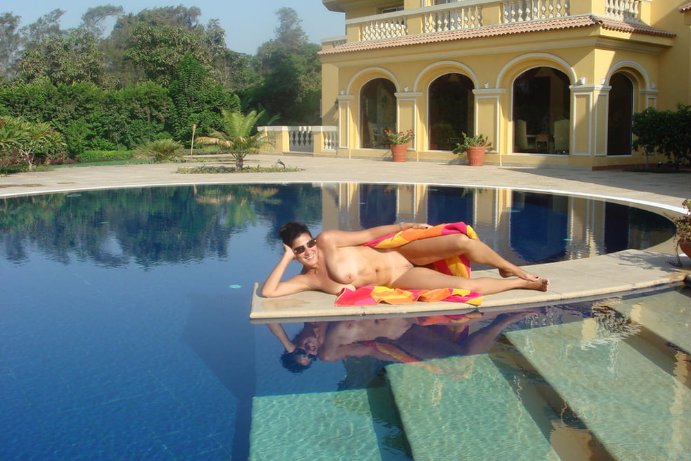 バスティースインガー ホットワイフ
 #88944945