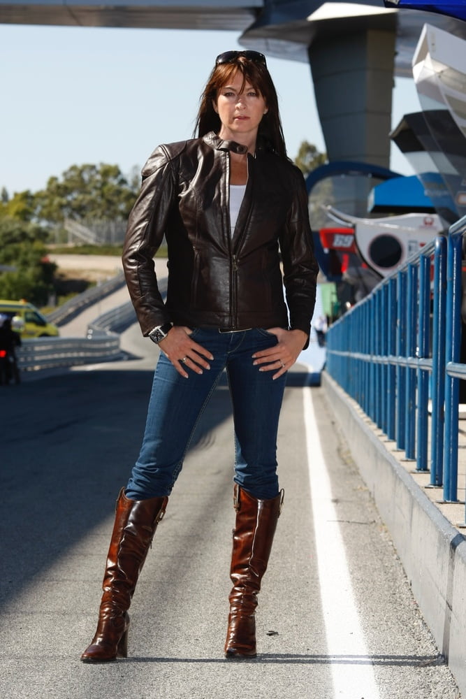 Weibliche Berühmtheit - suzi perry
 #104422996