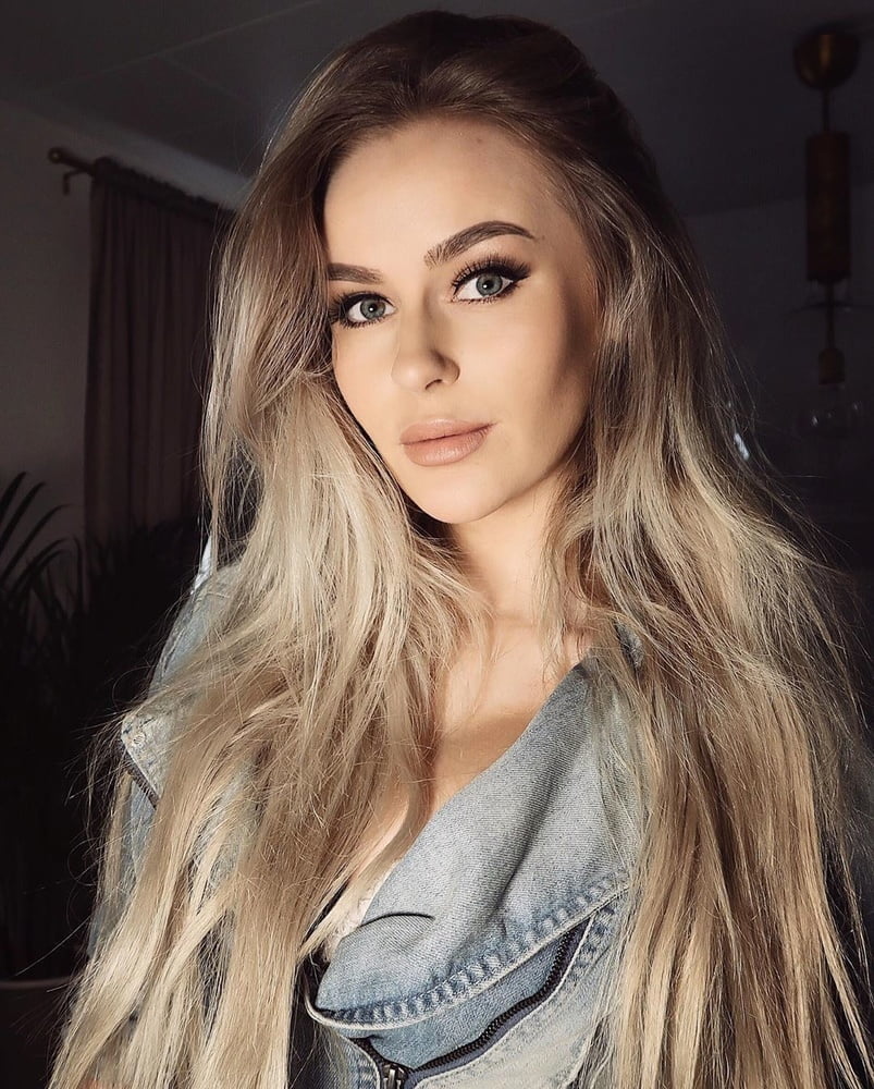 Anna Nystrom #104592099