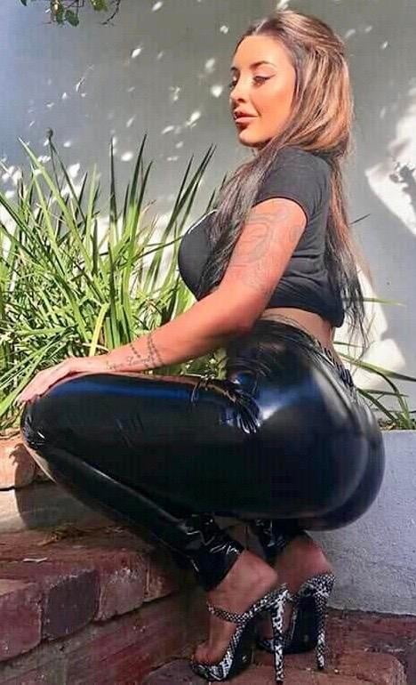 Sexy women #194
 #92687514