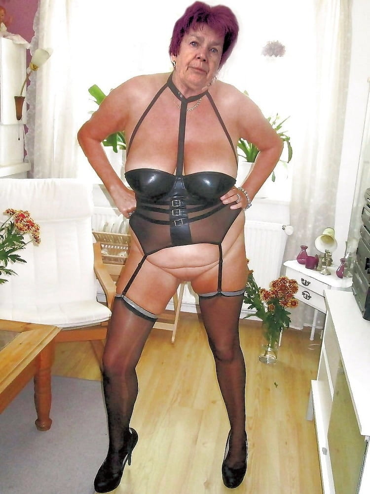 Mature Mix 056 #80653165