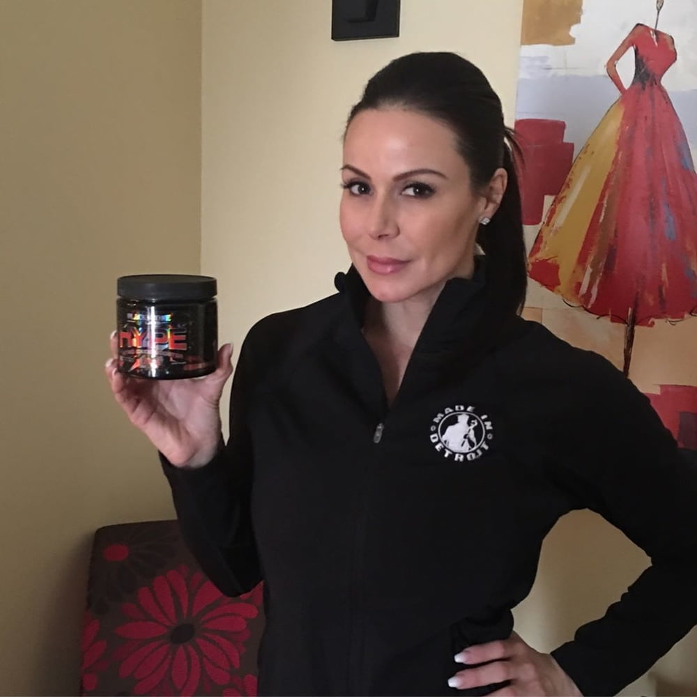 Milfs and co. 07.07.2020
 #90739565