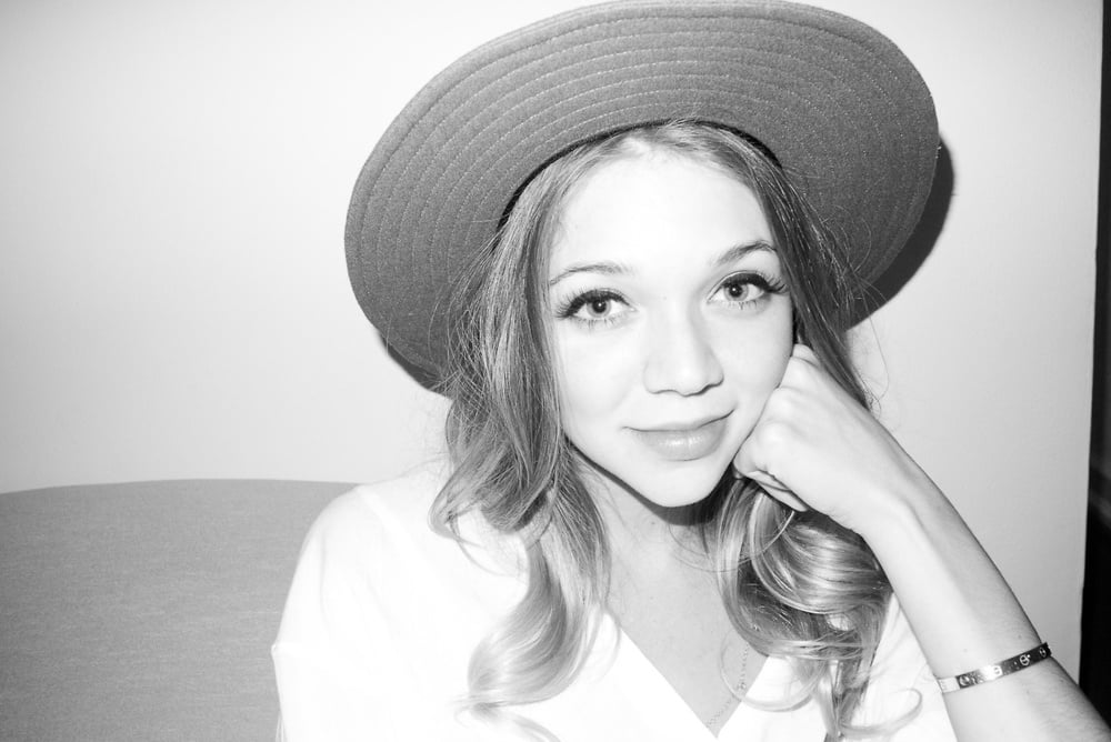 Jessie Andrews #82412784