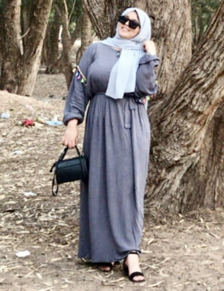 Turbanli hijab árabe turco paki egipto chino indio malayo
 #80335345