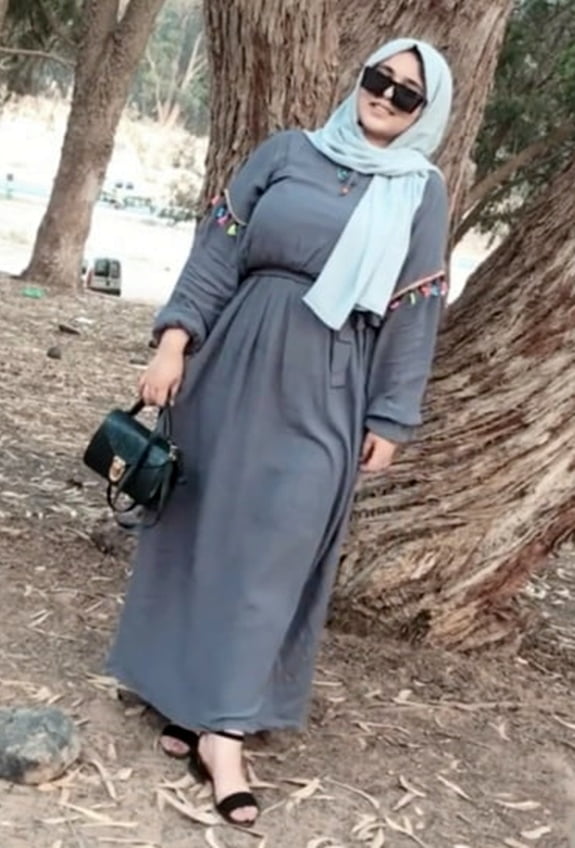 Turbanli hijab árabe turco paki egipto chino indio malayo
 #80335351