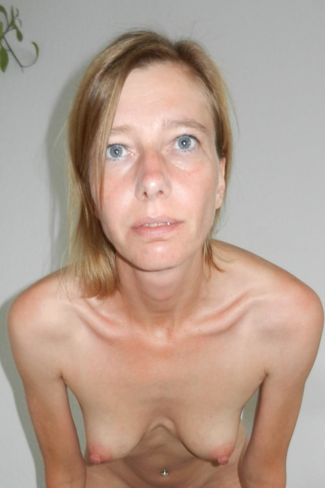Skinny German slave girl exposet #92760939