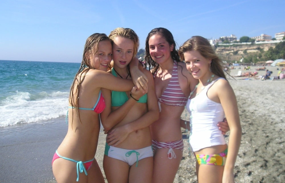 淫靡な女性 87
 #89296908