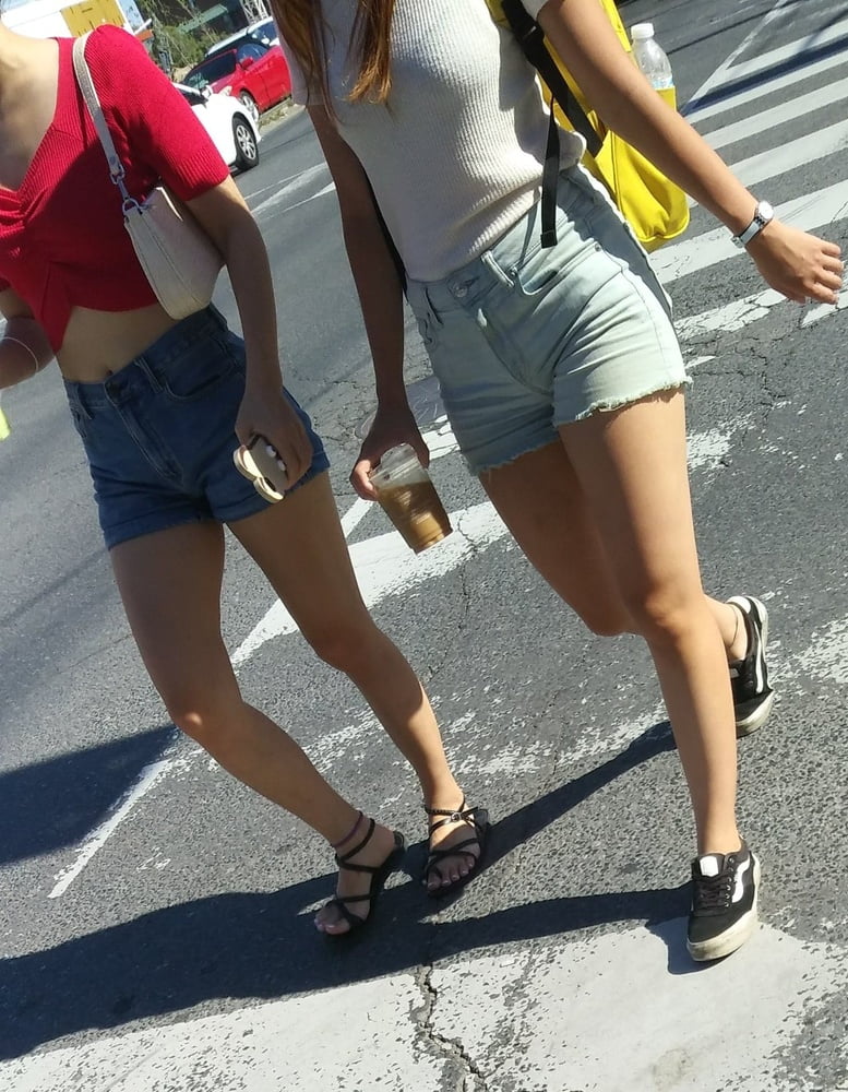 Candid legs and feet.... #88556518