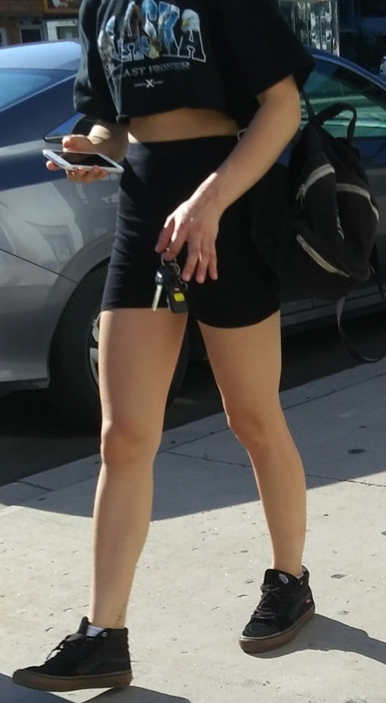 Candid legs and feet.... #88556575