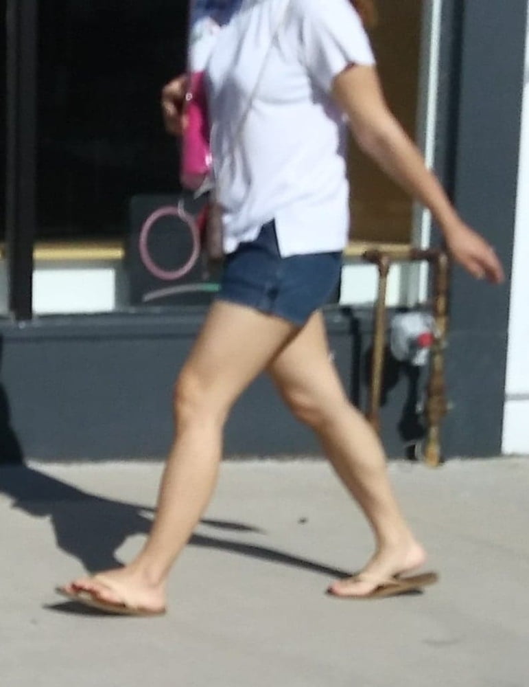 Candid legs and feet.... #88556722