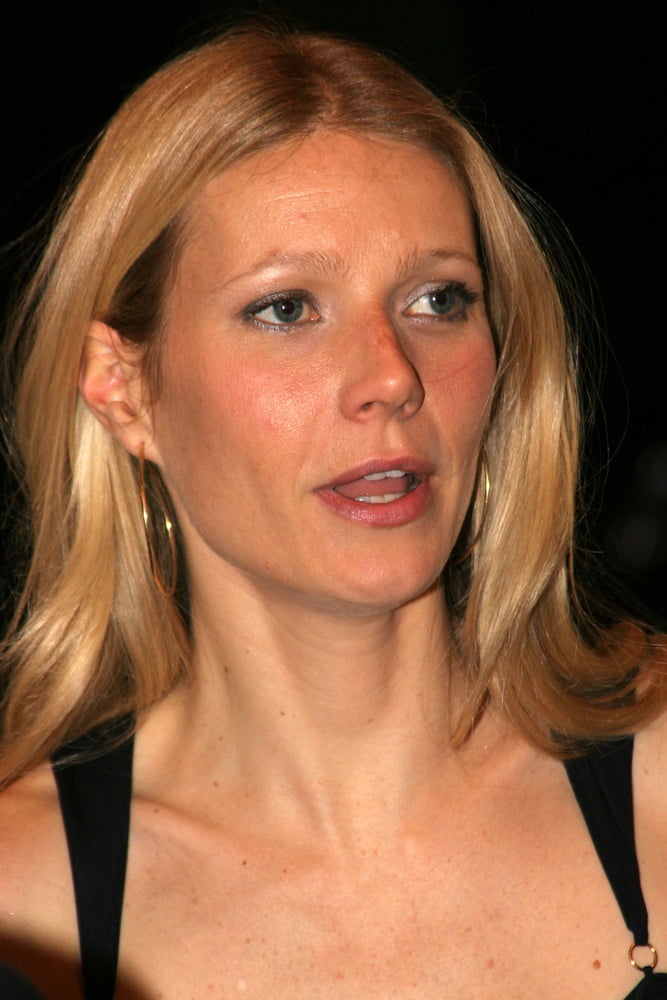 Sexy gwyneth
 #95483146