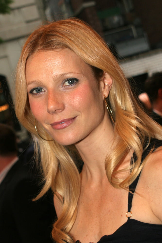 Sexy gwyneth
 #95483153