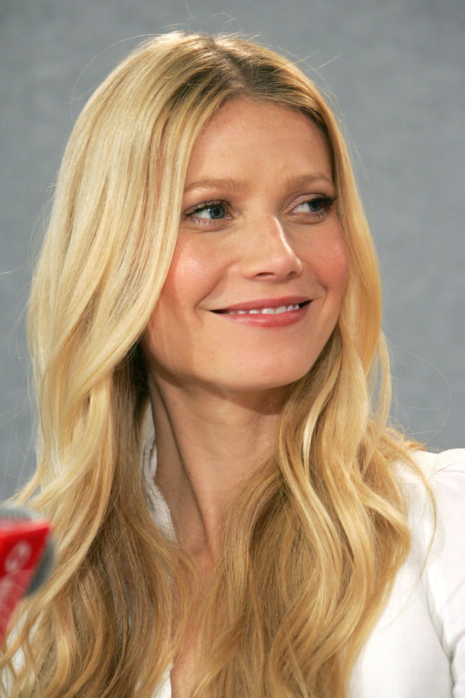 Sexy gwyneth
 #95483191