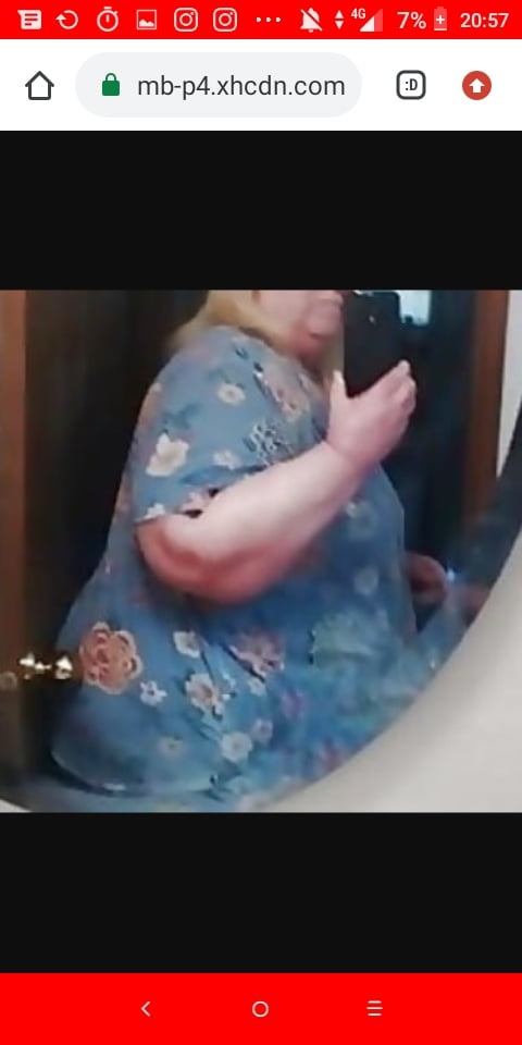 Hoodyman ssbbw 327 . schmutziger Perverser, der fette Schweine entblößt .
 #93971536