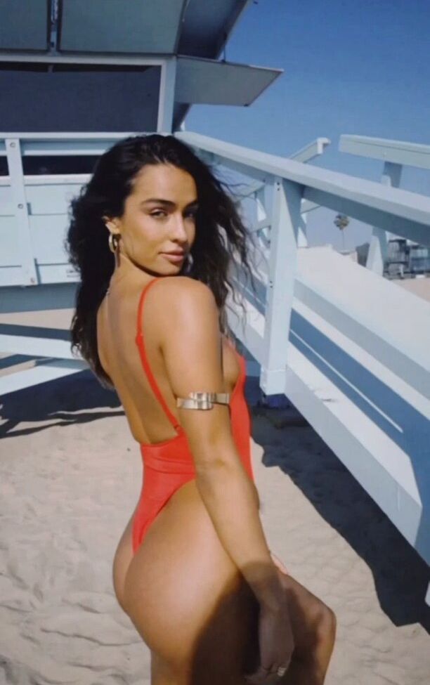 Sommer Ray nackt #107651024