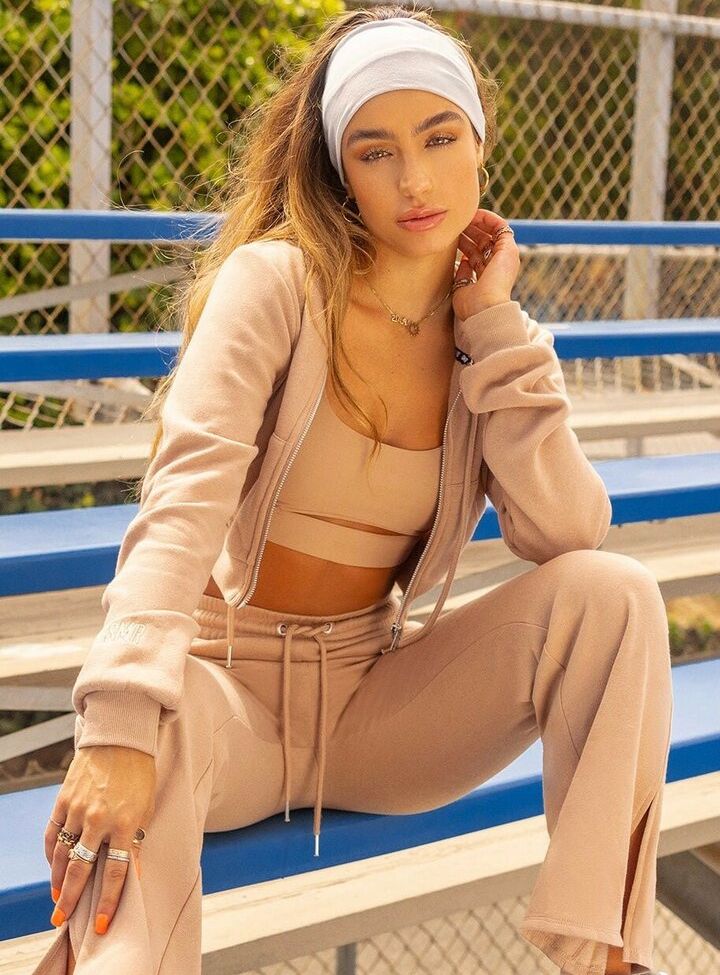 Sommer Ray nackt #107651051