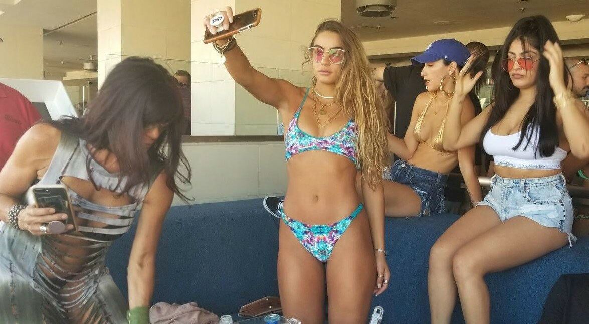Sommer Ray nuda #107651409