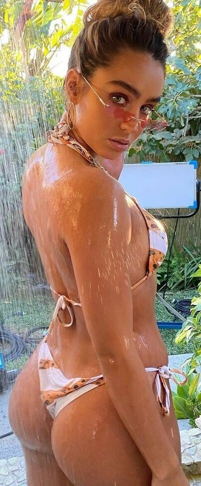 Sommer Ray nuda #107651508