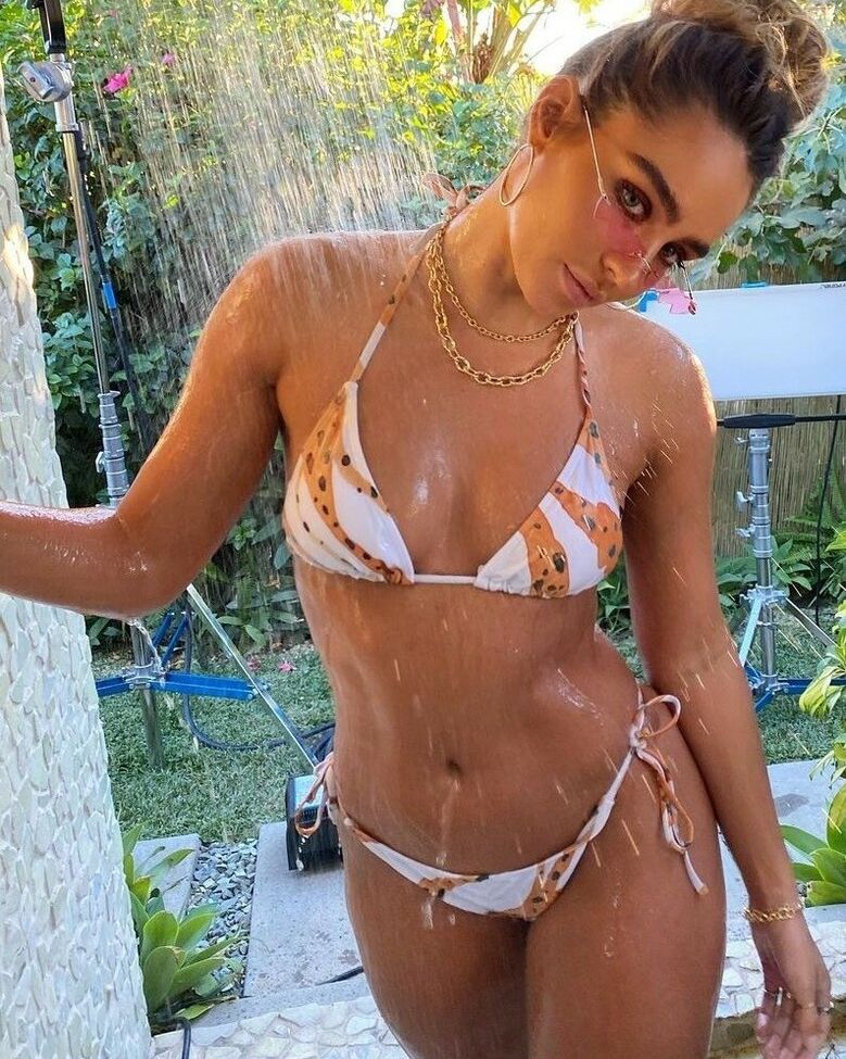 Sommer Ray nackt #107651511