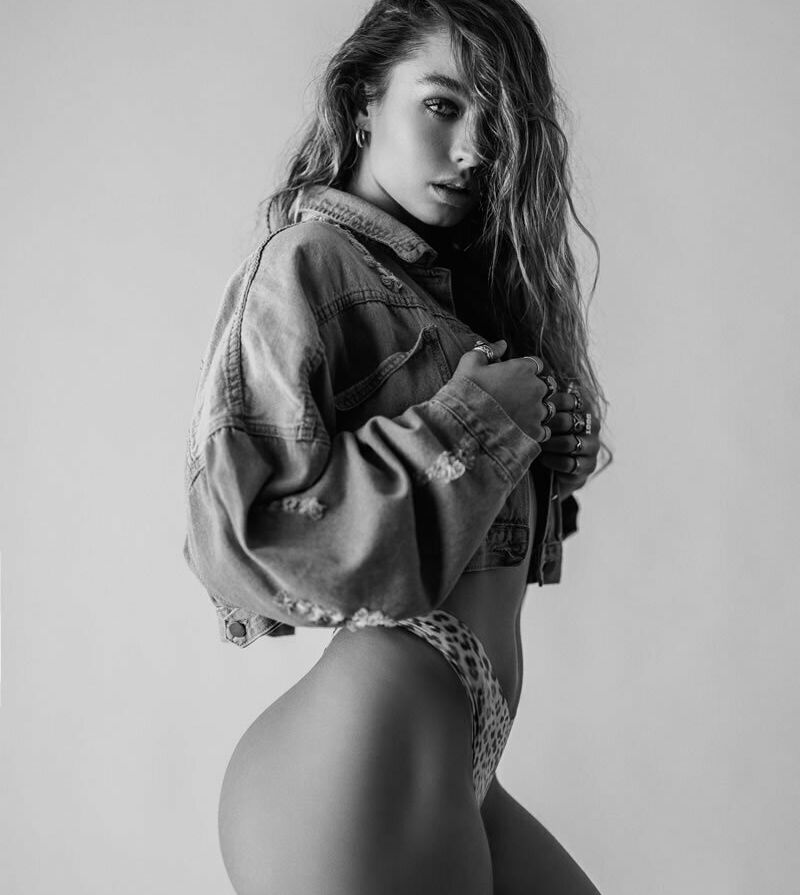 Sommer Ray nude #107651578