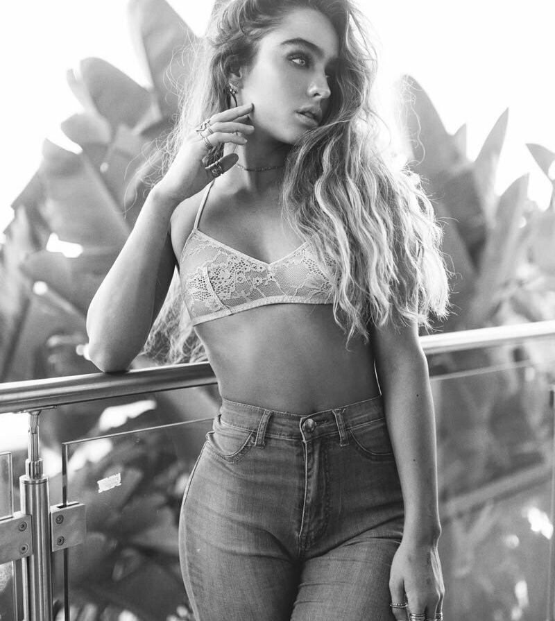 Sommer Ray nackt #107651621