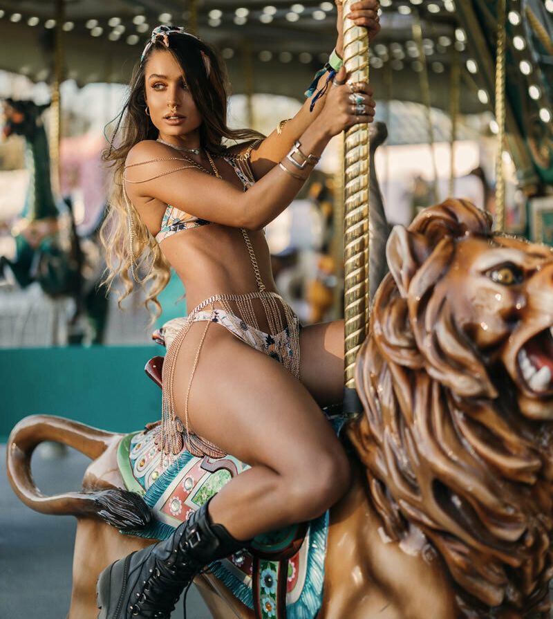 Sommer Ray nuda #107651703