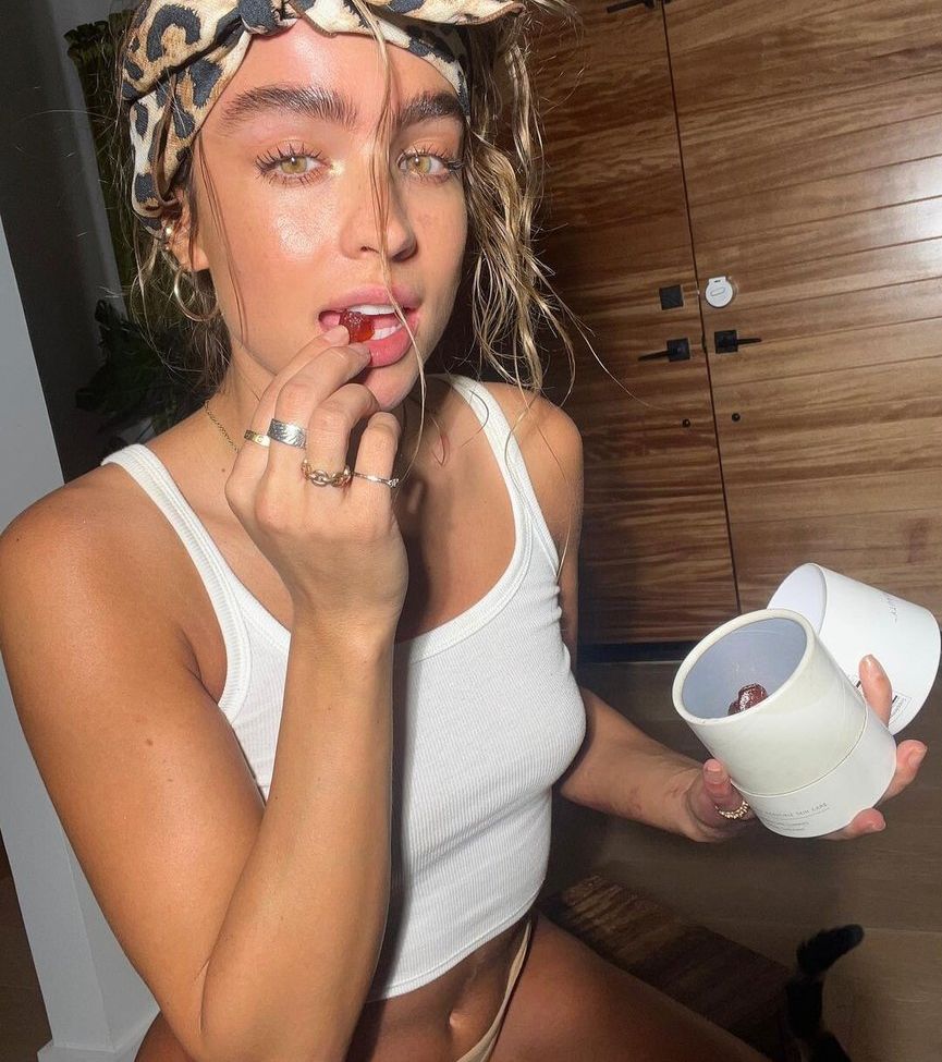 Sommer Ray nackt #107651748
